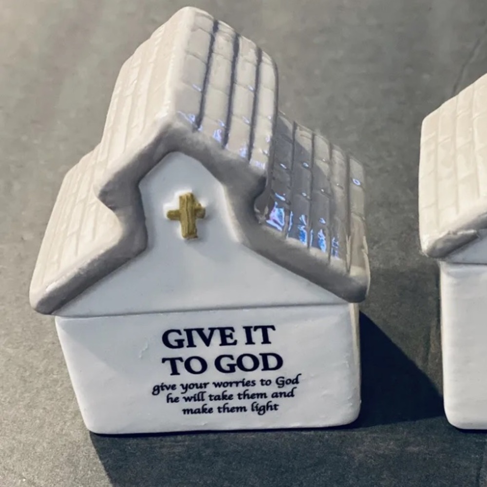 Ceramic Church prayer box /jewelry/trinket one included